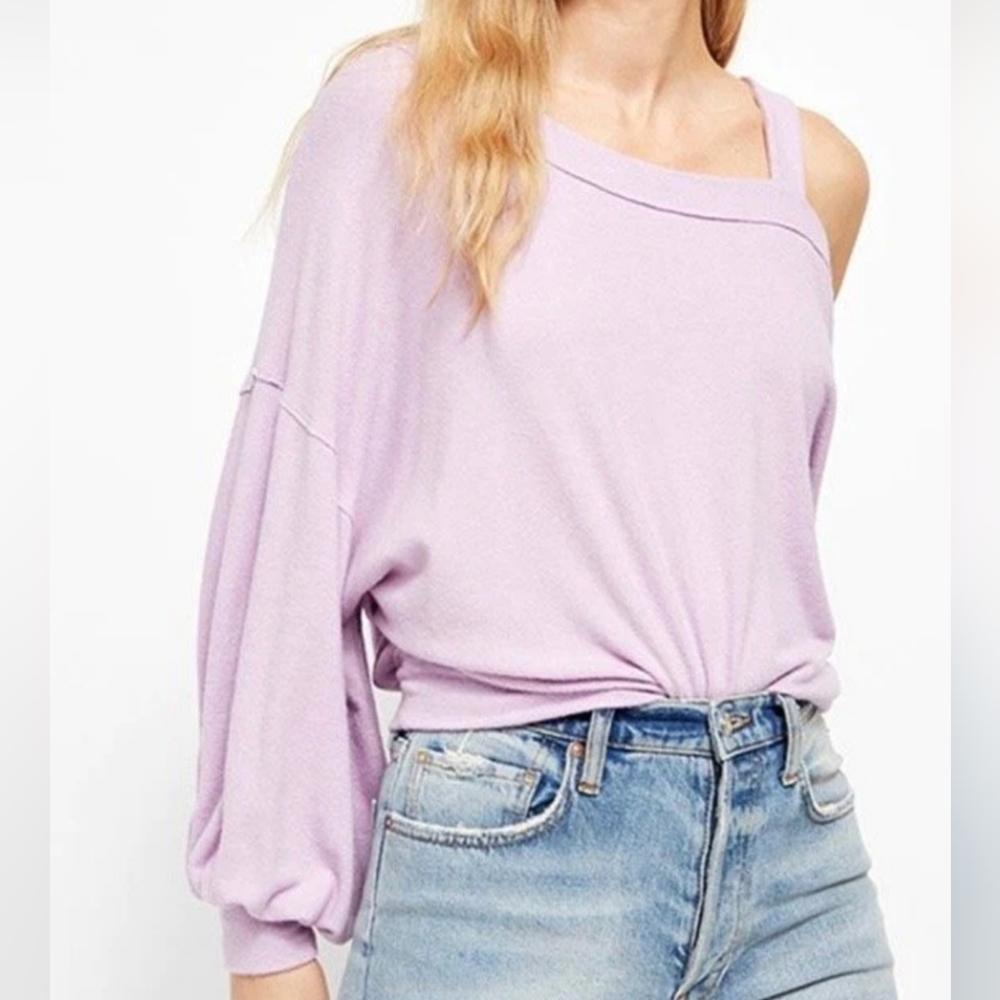 Free People/ We The Free Flaunt it Cold Shoulder Pullover Tee - Magical Lavender